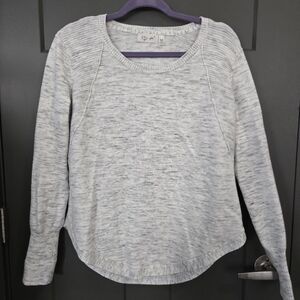 RD Style Sz XL Heather Gray/White Sweater